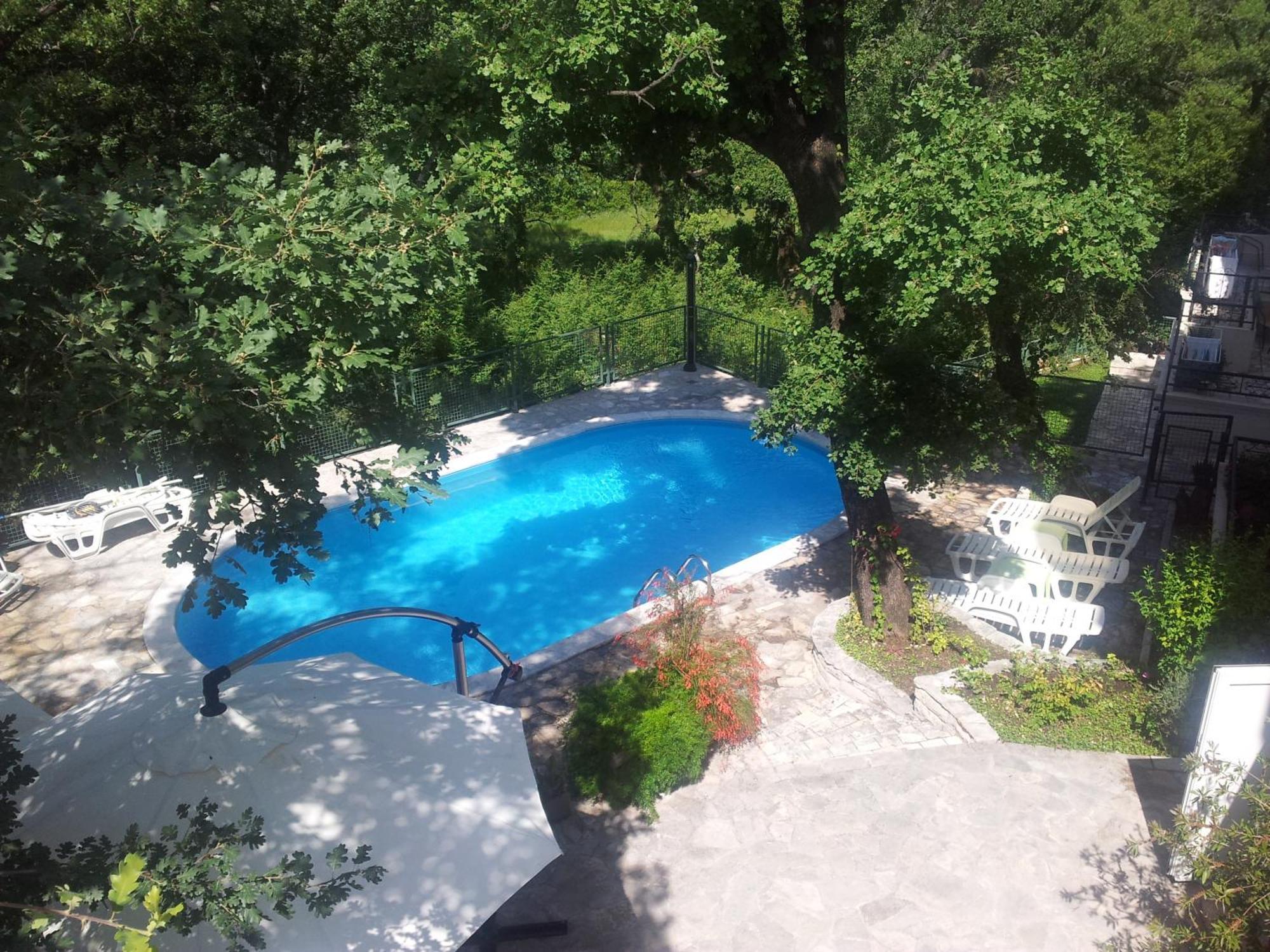 Poolside Apartments Miljan I Ranko ヘルツェグ・ノヴィ エクステリア 写真